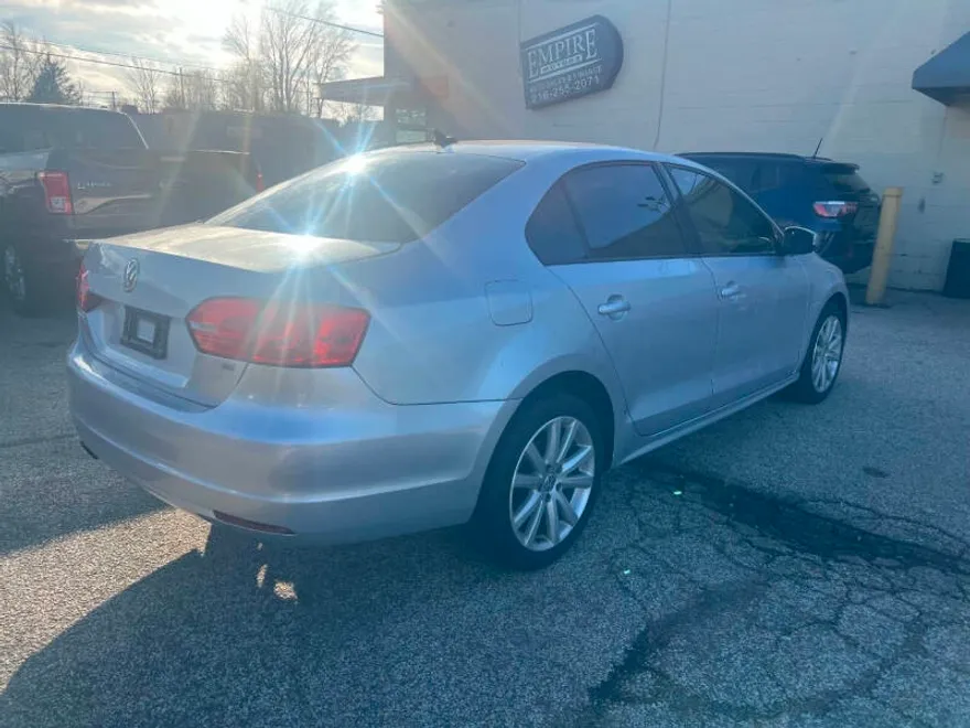 2014 Volkswagen Jetta SE photo 1