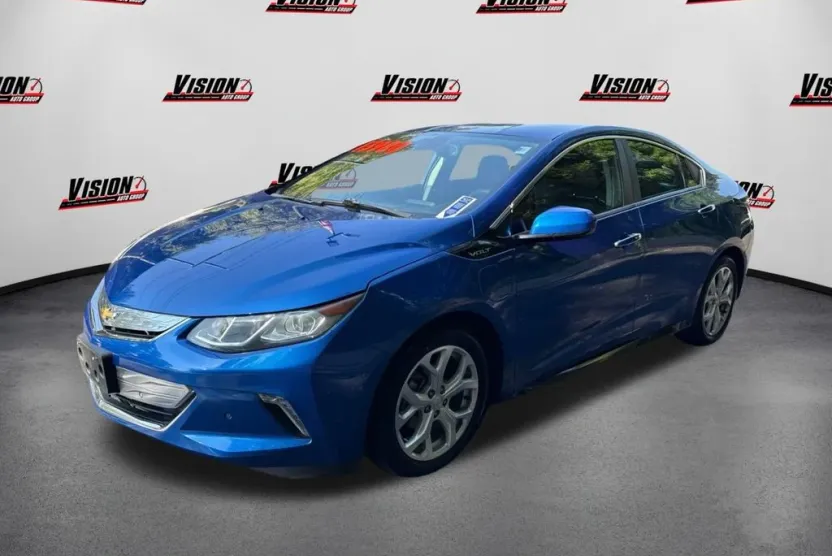 2016 Chevrolet Volt Premier photo 1
