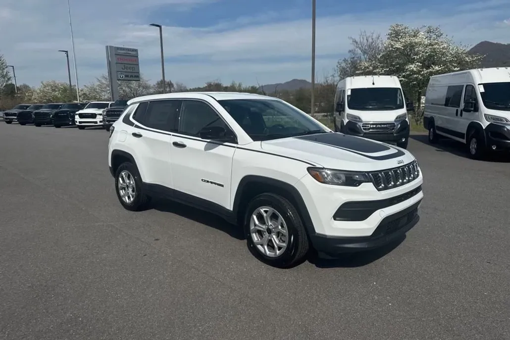 2025 Jeep Compass Sport photo 1