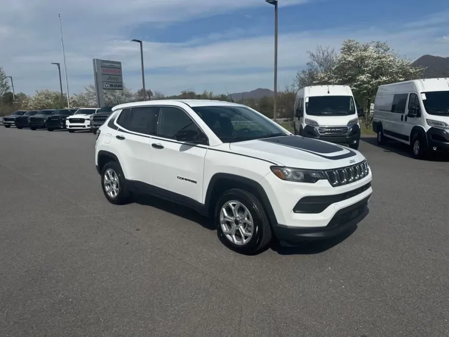2025 Jeep Compass Sport photo 1
