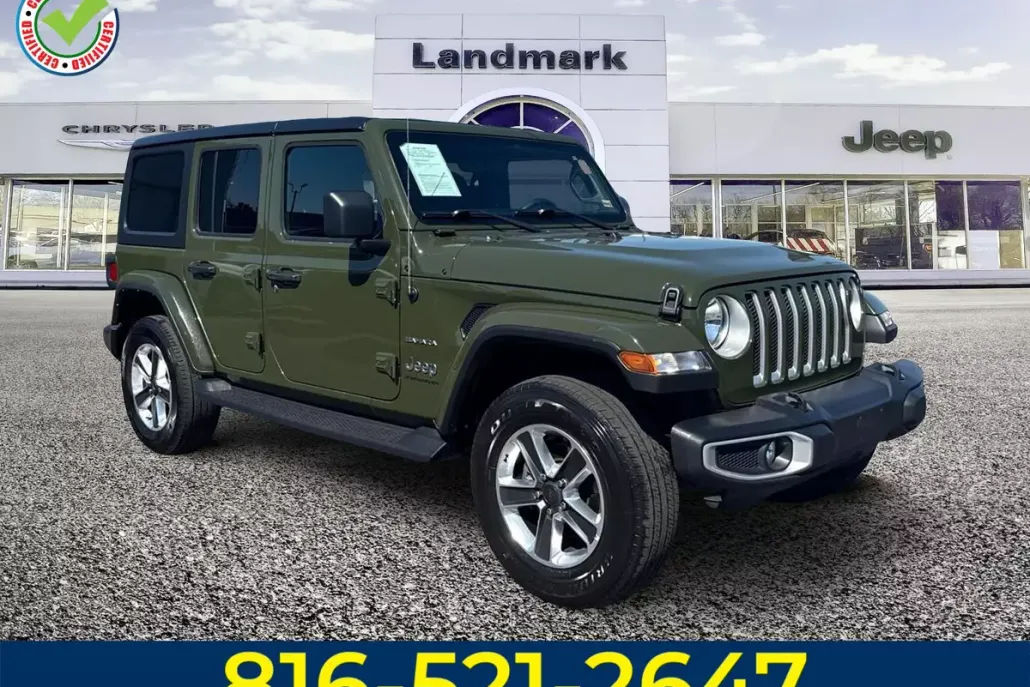 2023 Jeep Wrangler Sahara photo 1