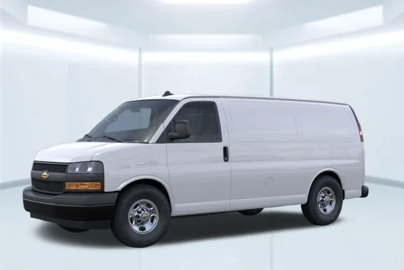 2025 Chevrolet Express 2500 Cargo photo 1
