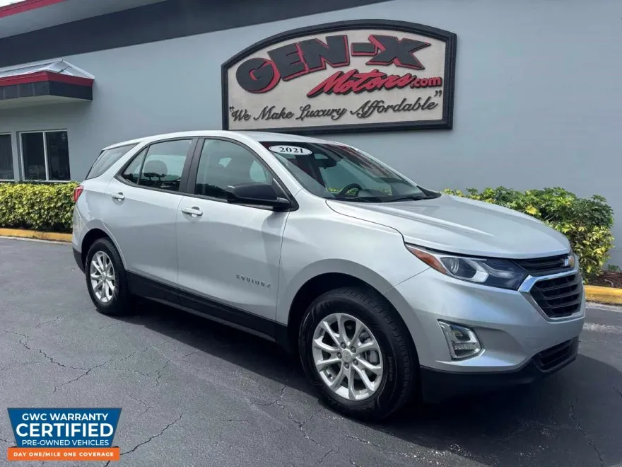 2021 Chevrolet Equinox LS photo 1