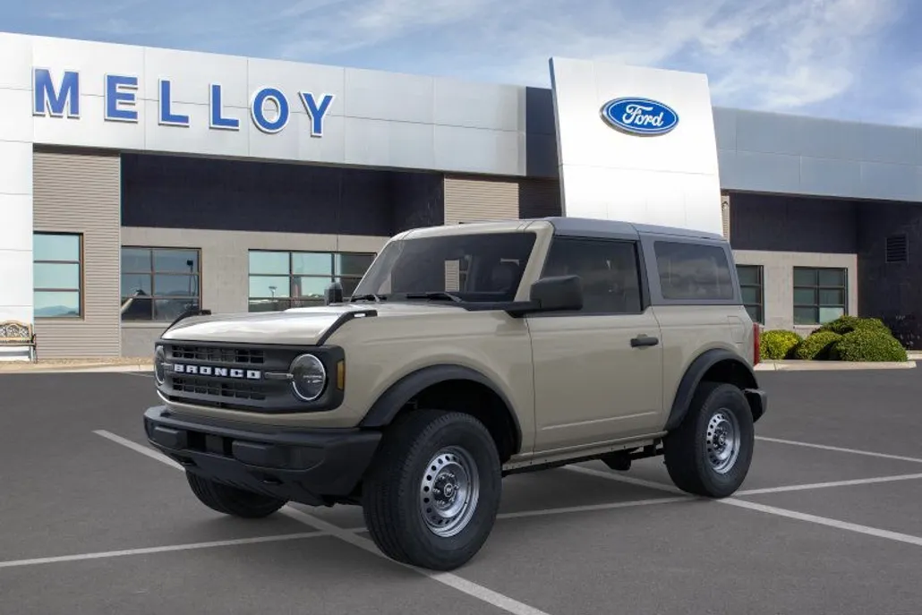 2025 Ford Bronco Base photo 1
