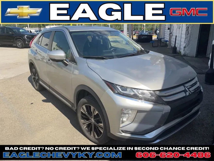 2019 Mitsubishi Eclipse Cross SEL photo 1