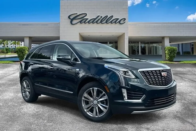 2024 Cadillac XT5 Premium Luxury photo 1