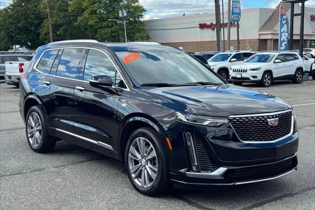 2024 Cadillac XT6 Premium Luxury photo 1