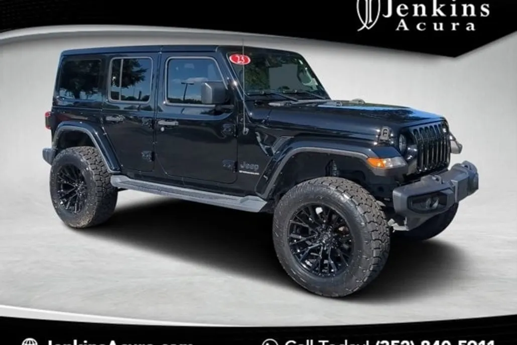 2023 Jeep Wrangler Altitude Sahara photo 1