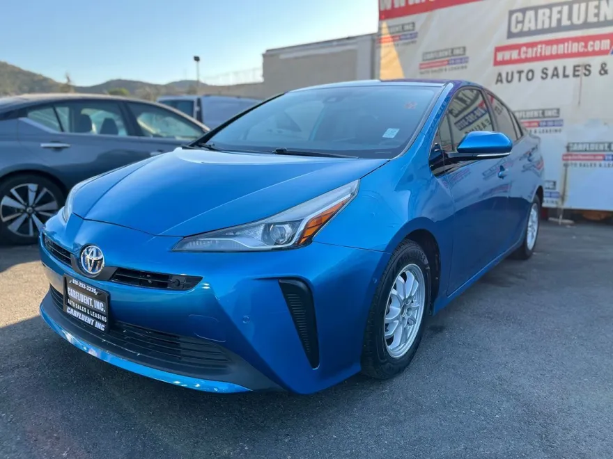 2019 Toyota Prius Eco photo 1