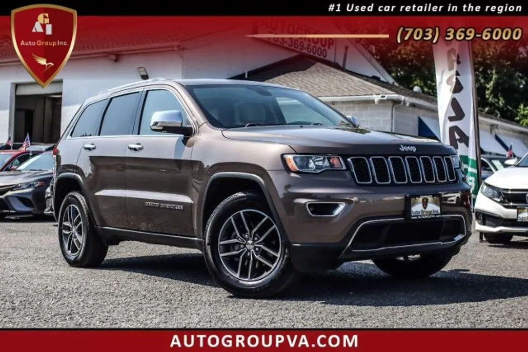 2018 Jeep Grand Cherokee Limited Sport photo 1