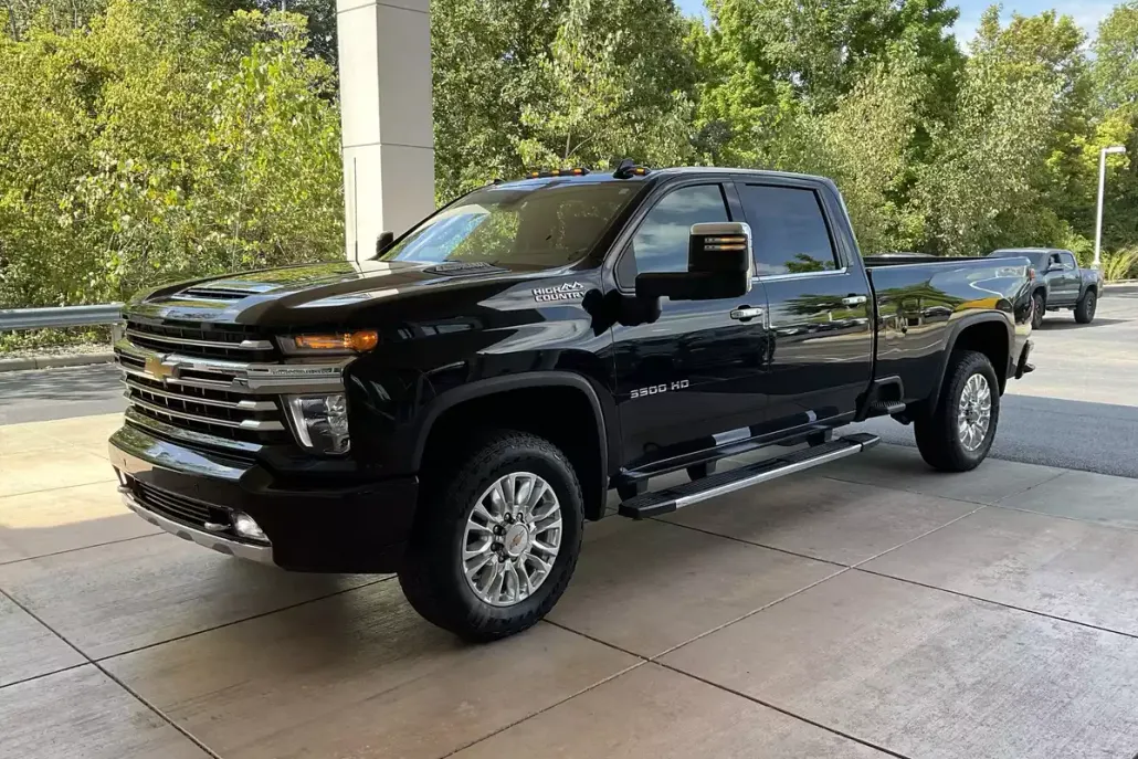 2021 Chevrolet Silverado 3500HD High Country photo 1