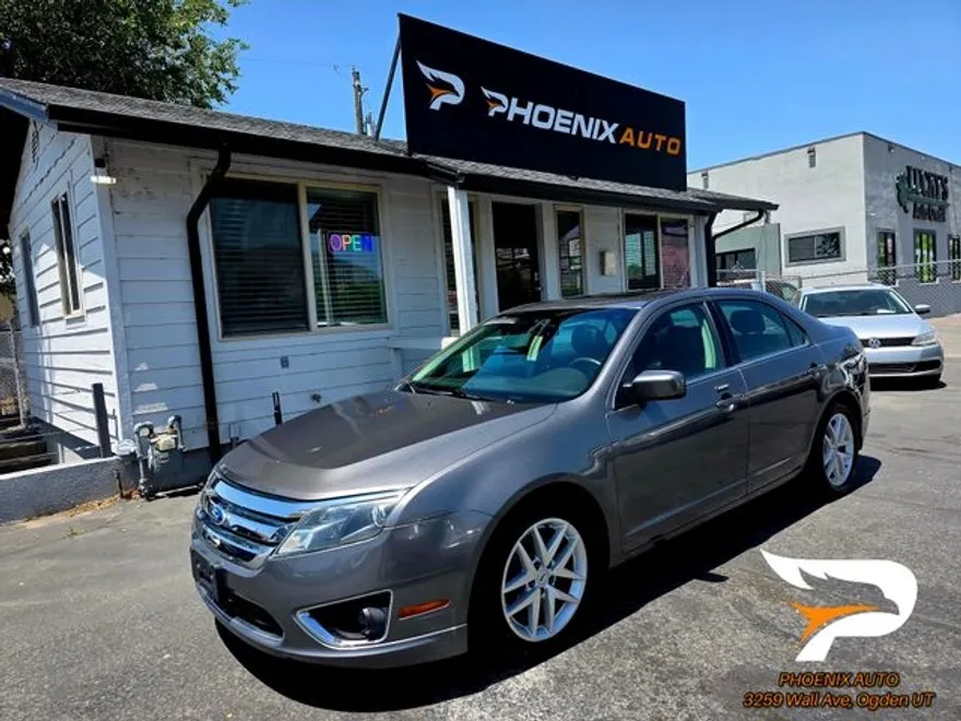 2012 Ford Fusion SEL photo 1