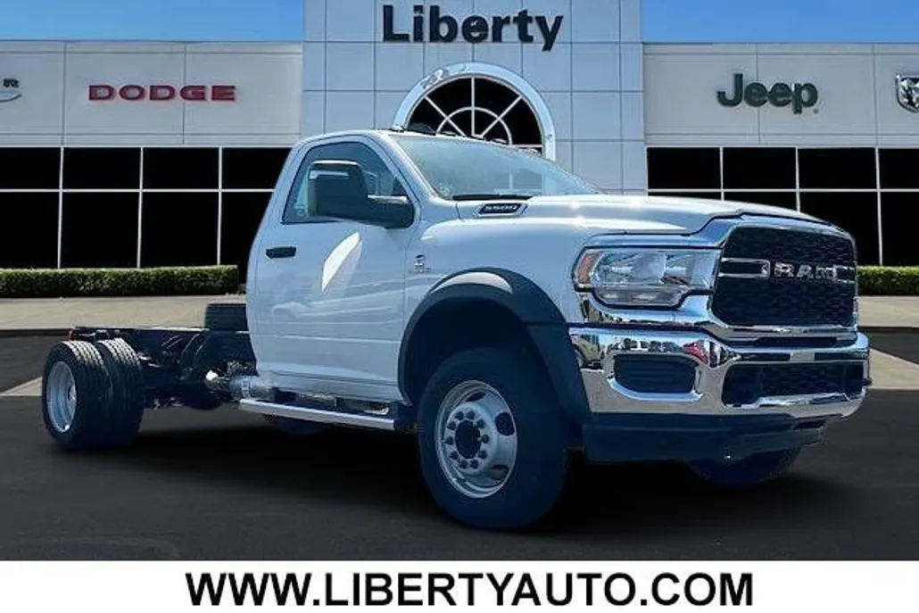 2024 Ram 5500 Tradesman photo 1