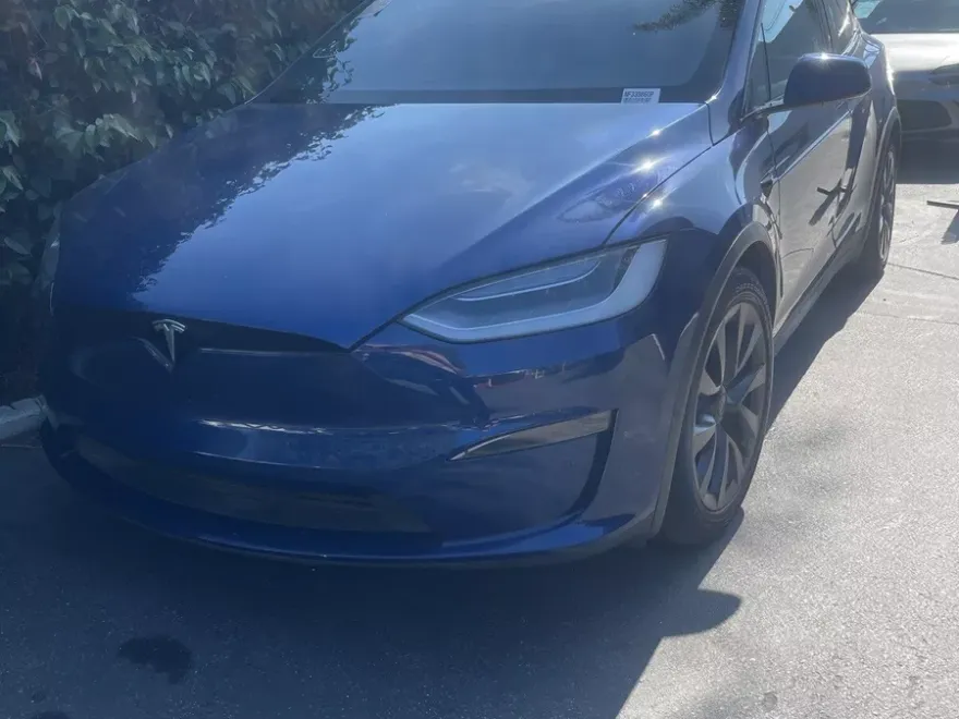 2022 Tesla Model X Plaid photo 1