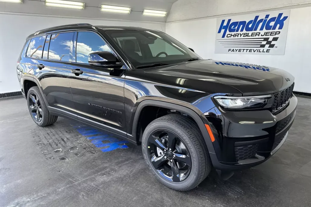 2025 Jeep Grand Cherokee Altitude X photo 1
