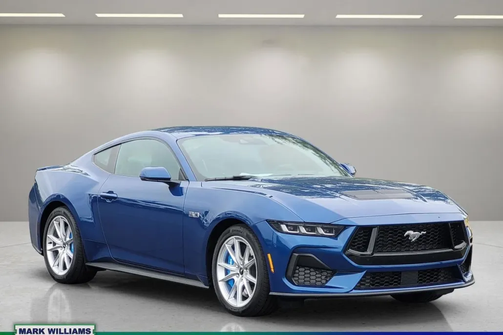 2024 Ford Mustang GT Premium photo 1