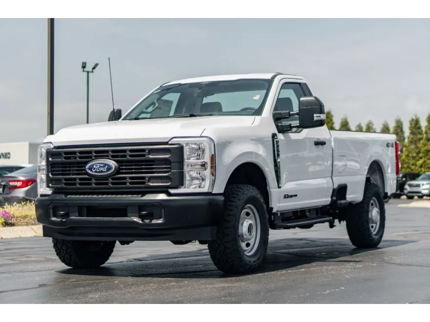 2025 Ford F-250 XL photo 1