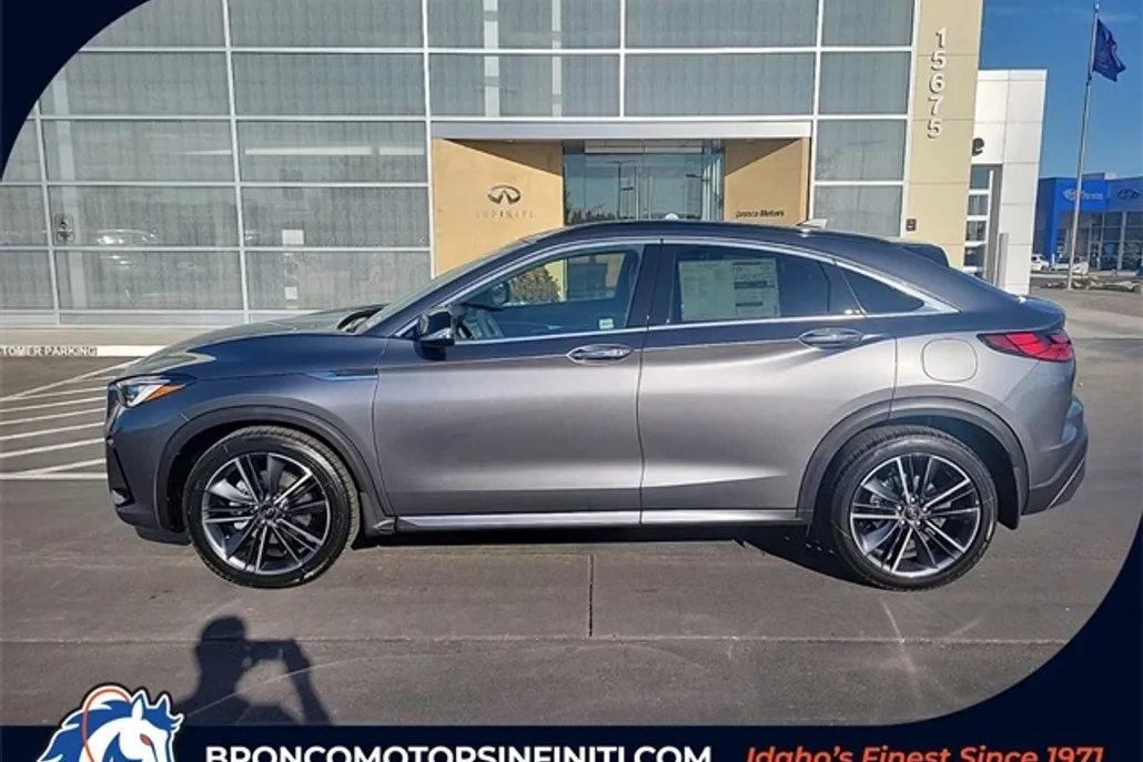 2025 Infiniti QX55 Luxe photo 1