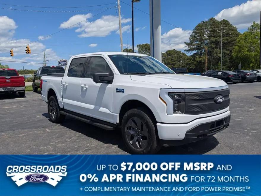 2025 Ford F-150 Lightning photo 1