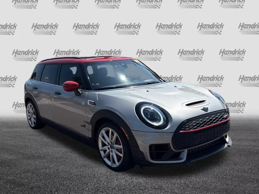 2024 Mini Clubman John Cooper Works ALL4 photo 1