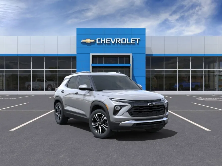 2025 Chevrolet Trailblazer LT photo 1