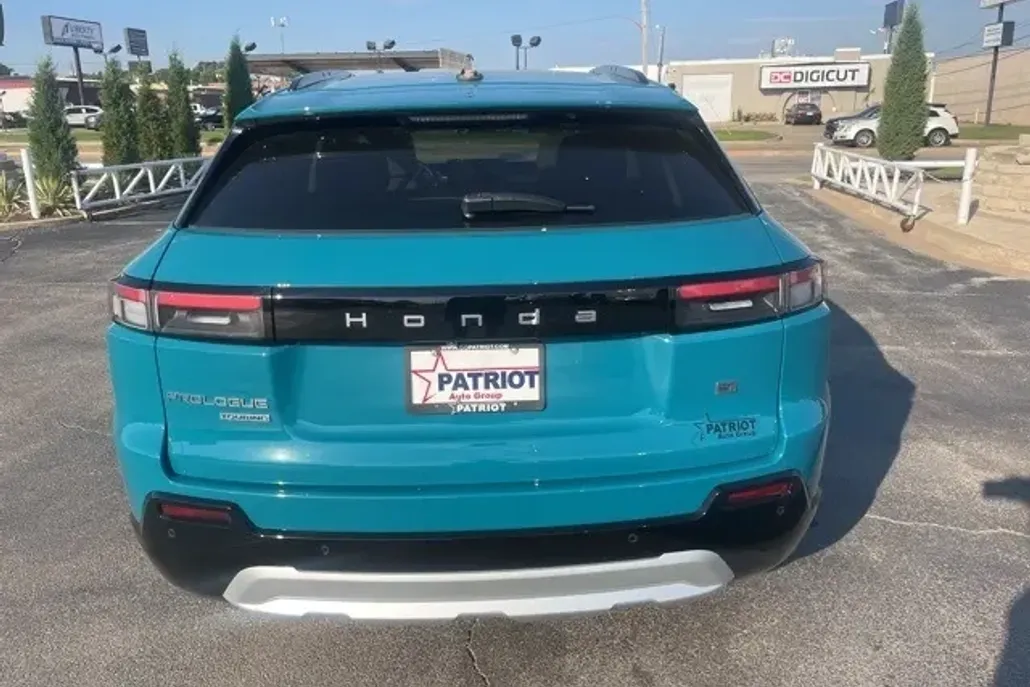 2024 Honda Prologue Touring photo 1