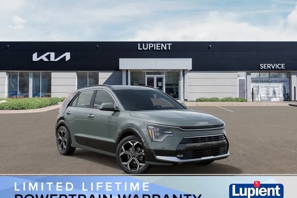2025 Kia Niro SX Touring photo 1