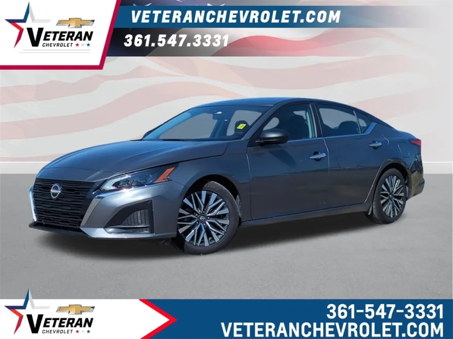2024 Nissan Altima 2.5 SV photo 1