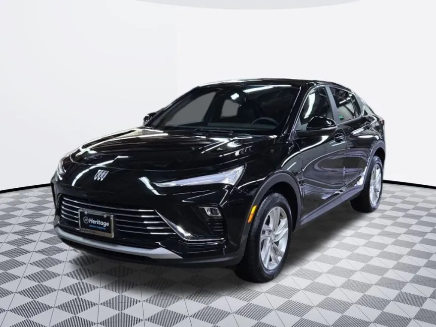 2025 Buick Envista Preferred photo 1