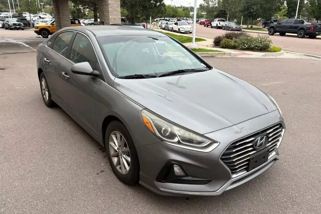 2018 Hyundai Sonata Eco photo 1