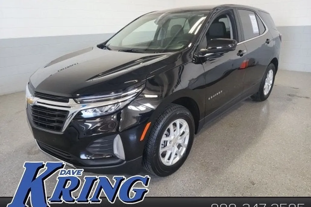2024 Chevrolet Equinox LT photo 1