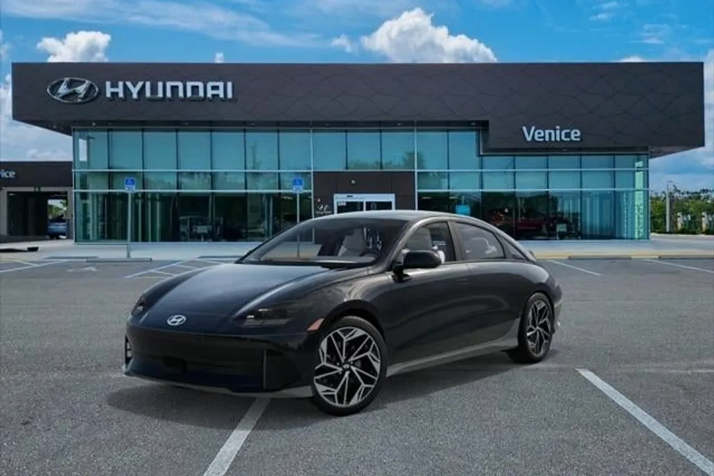 2025 Hyundai Ioniq 6 SEL photo 1