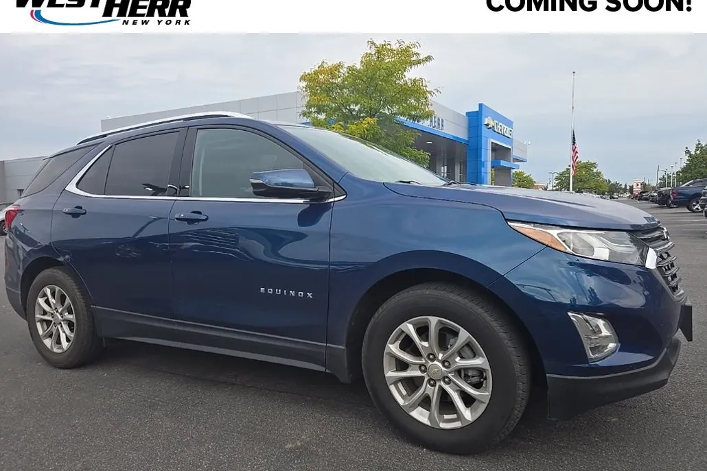 2019 Chevrolet Equinox LT photo 1