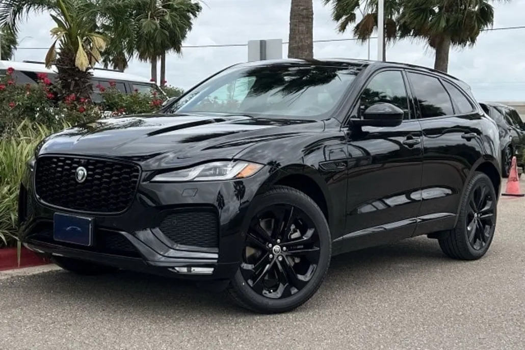 2026 Jaguar F-PACE P250 R-Dynamic S photo 1