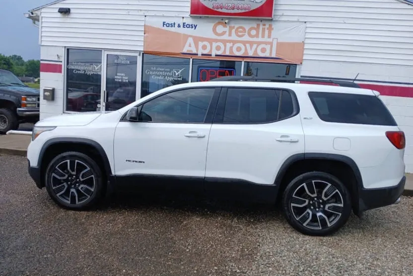 2019 Gmc Acadia SLT photo 1