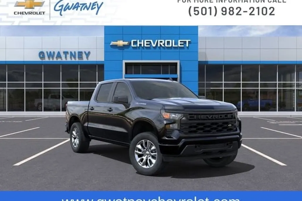 2025 Chevrolet Silverado 1500 Custom photo 1
