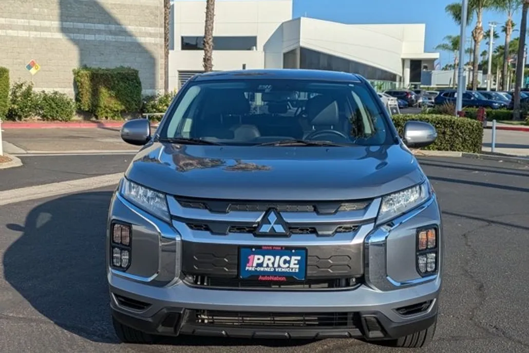 2022 Mitsubishi Outlander Sport SE photo 1