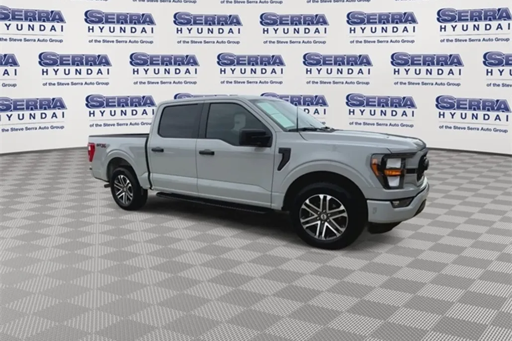 2023 Ford F-150 XL photo 1