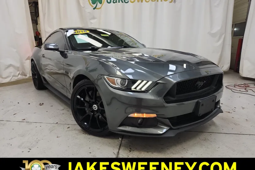 2016 Ford Mustang GT Premium photo 1