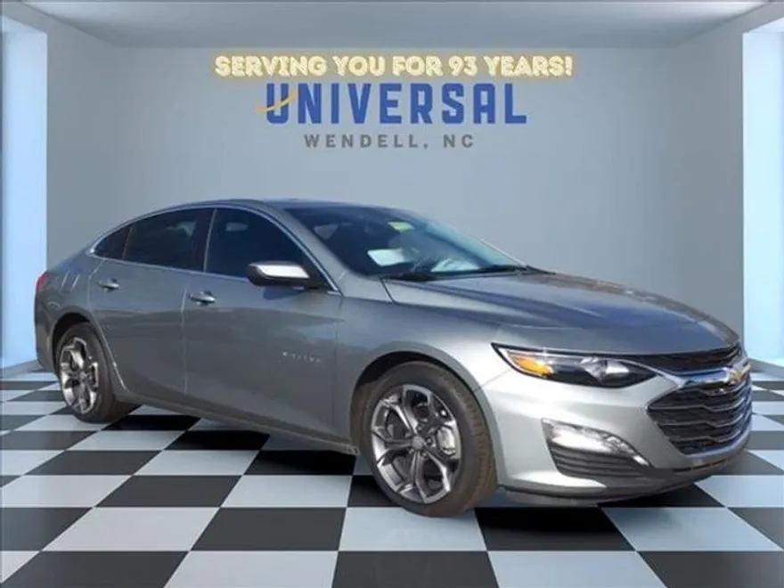 2024 Chevrolet Malibu 1LT photo 1