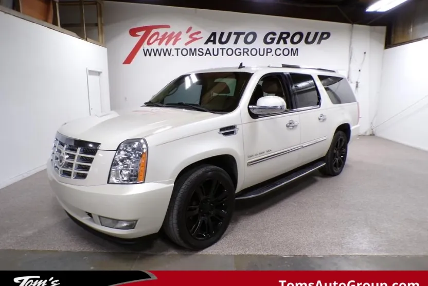 2012 Cadillac Escalade ESV Luxury photo 1