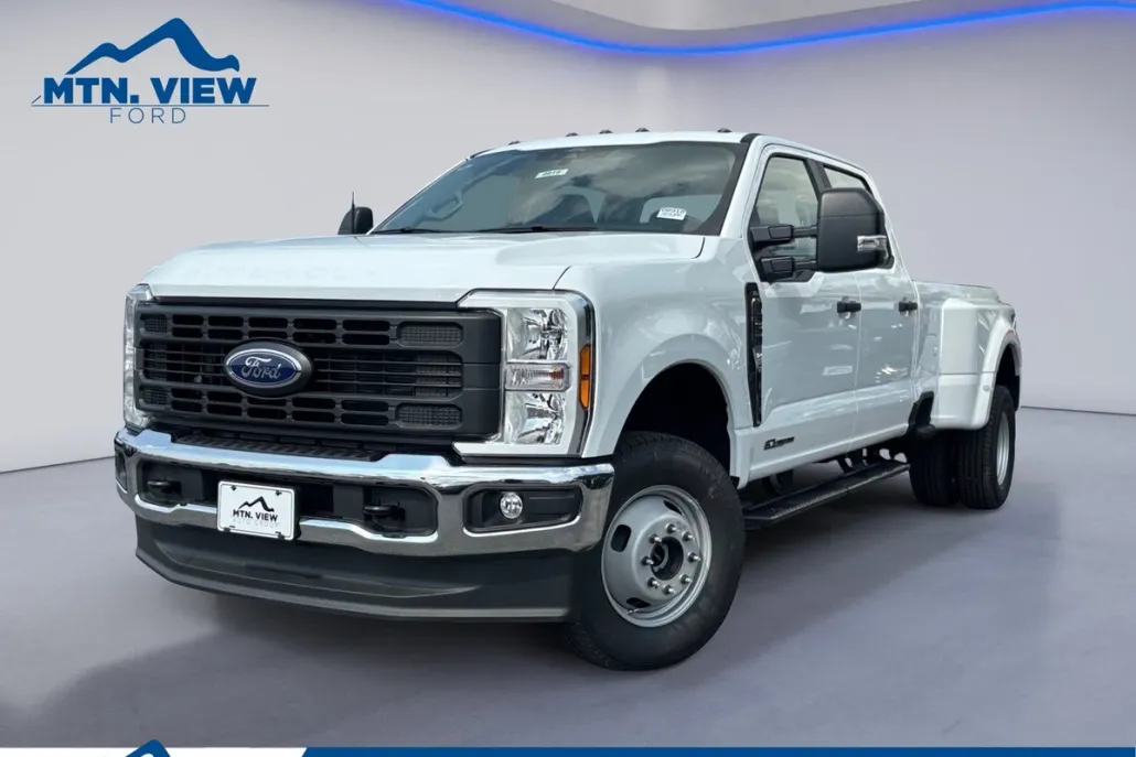2026 Ford F-350 XL photo 1