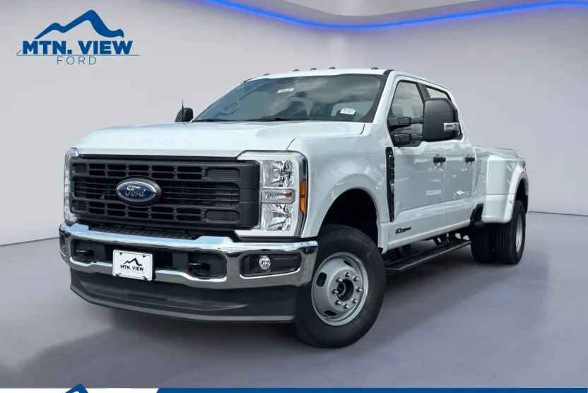 2026 Ford F-350 XL photo 1