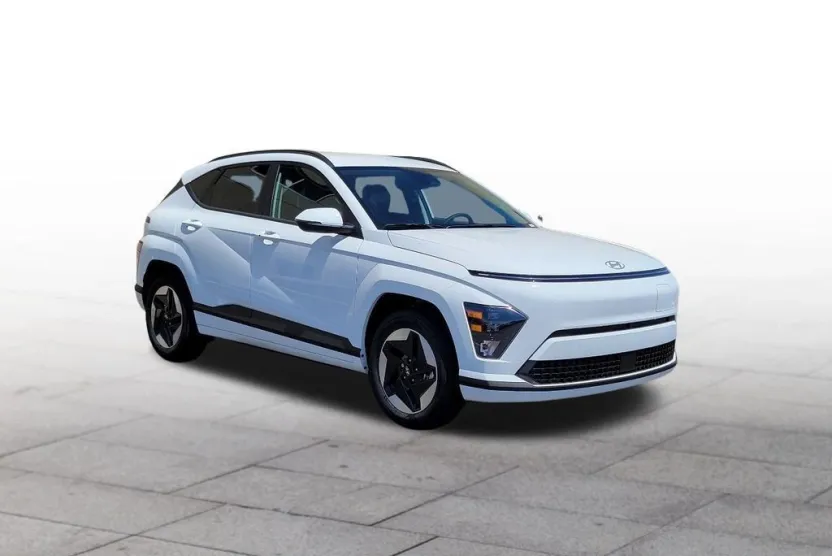 2024 Hyundai Kona Electric SEL photo 1