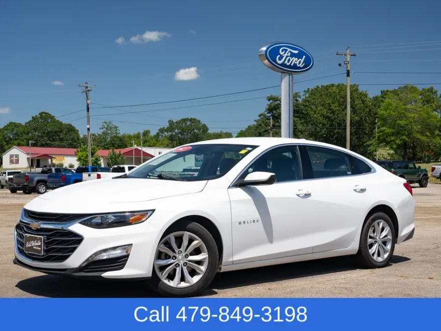 2023 Chevrolet Malibu 1LT photo 1