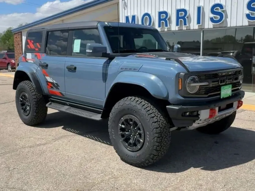 2024 Ford Bronco Raptor photo 1