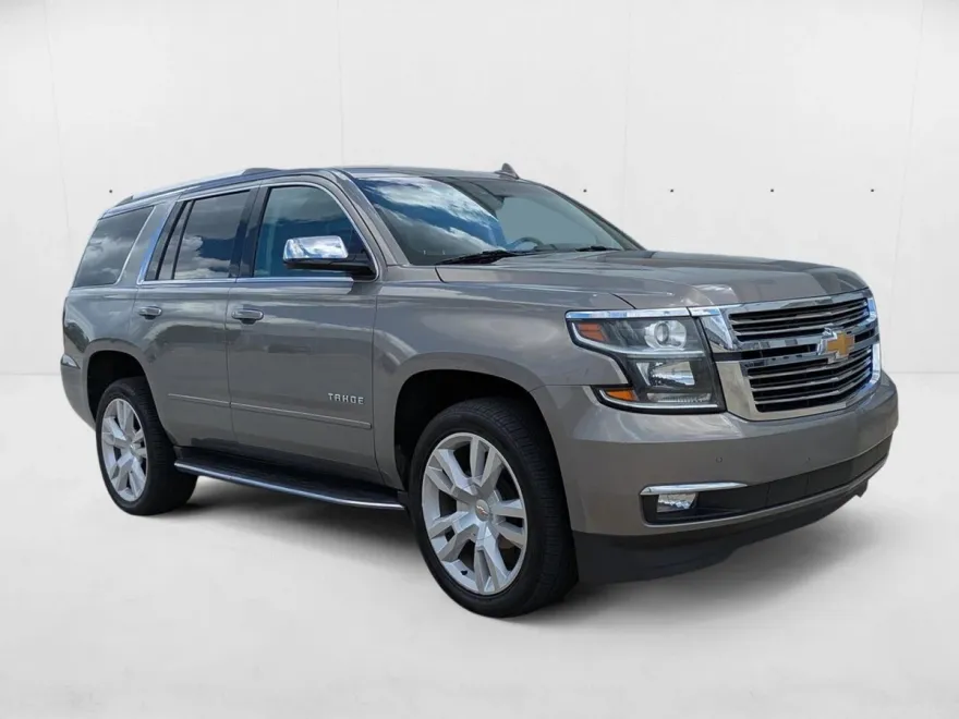 2018 Chevrolet Tahoe Premier photo 1