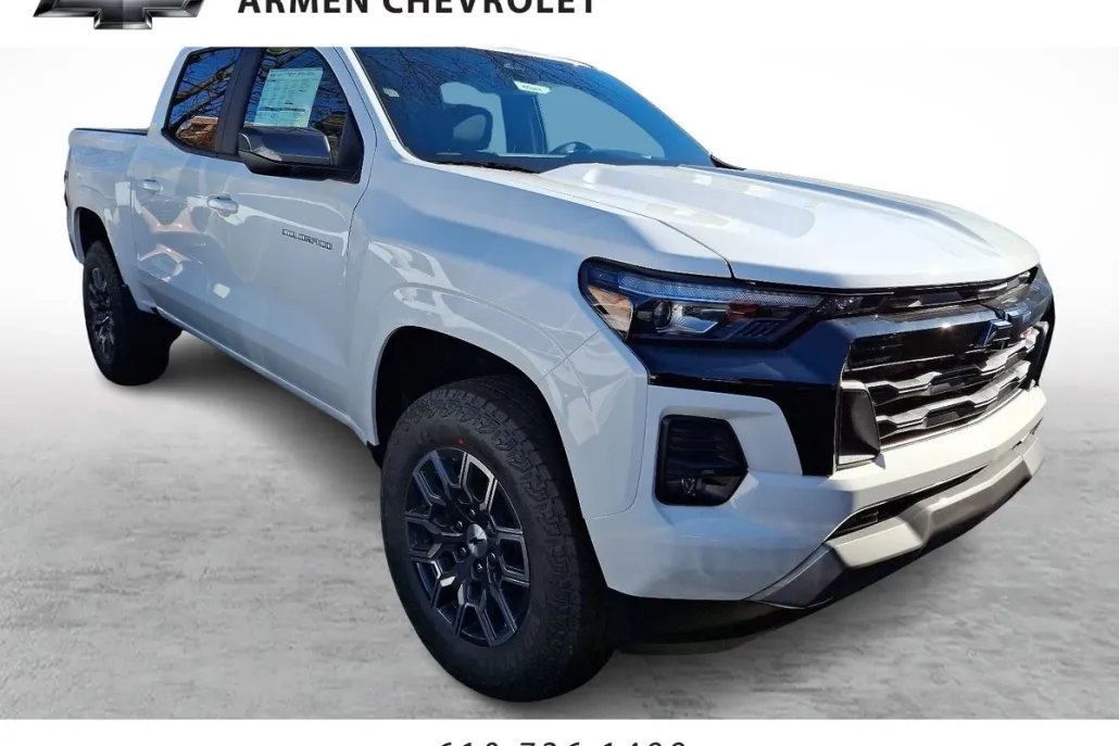 2025 Chevrolet Colorado Z71 photo 1