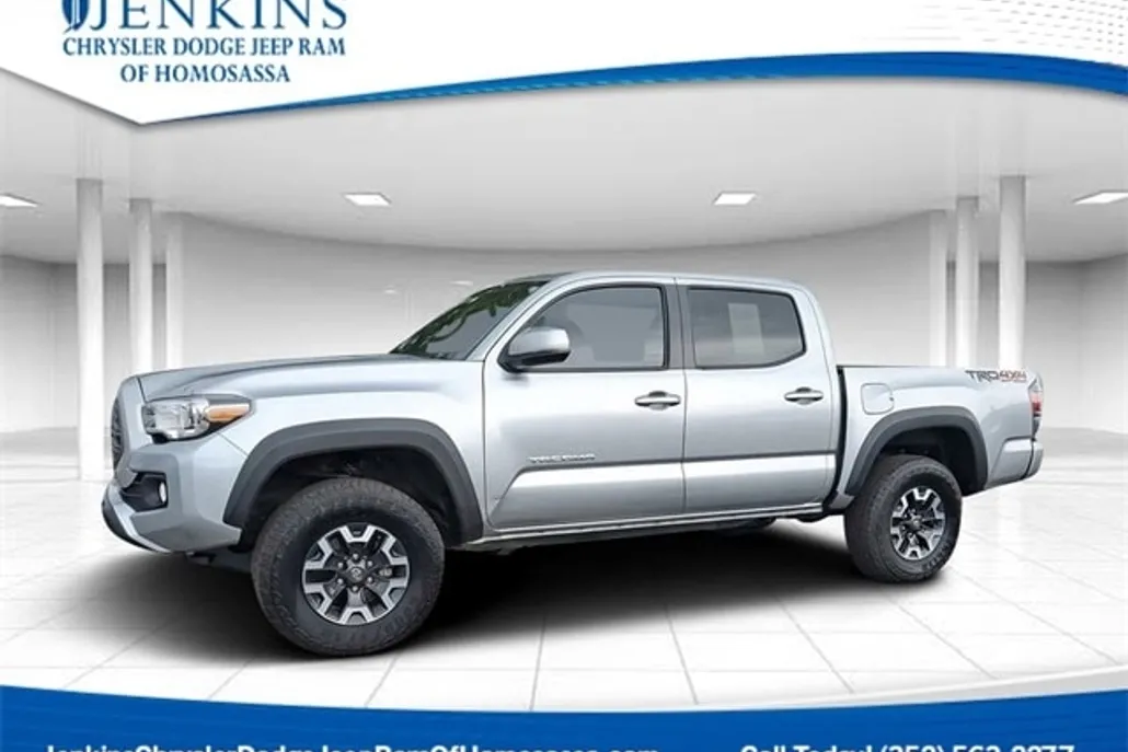 2023 Toyota Tacoma TRD Off-Road V6 4x4 photo 1
