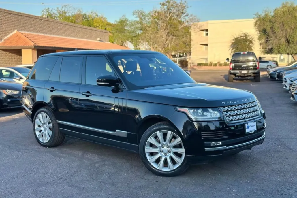 2016 Land Rover Range Rover SuperCharged photo 1